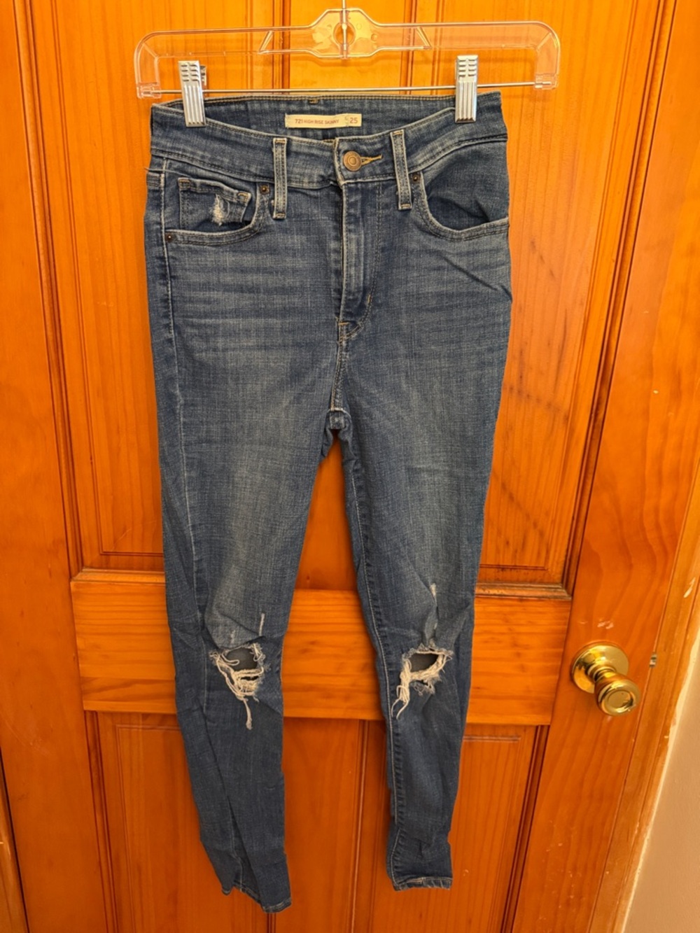 Levi’s Distressed High-Rise Skinny Jeans - Blue
